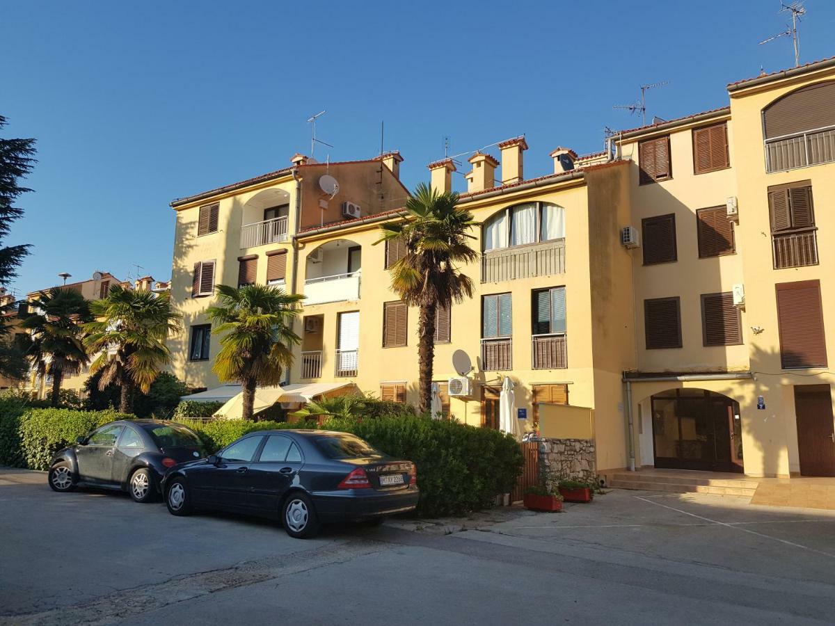 App Mirjana Apartment Novigrad  Exterior photo